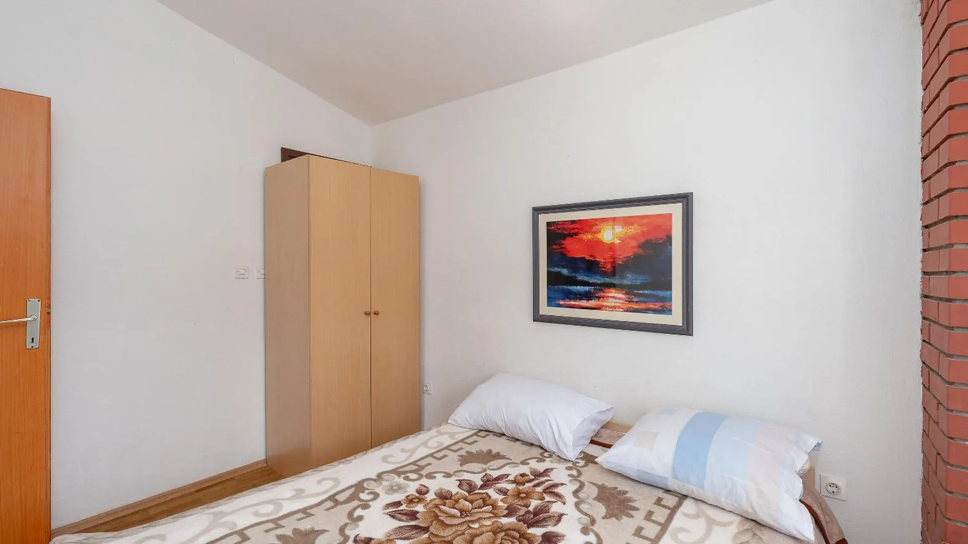 Apartment Sunny Starigrad Paklenica 0*,